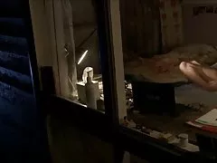 Hvad piger gør, når de ingen tænker ser 3