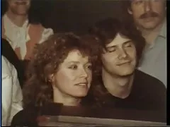 Sjov aften på teatret beskidt
