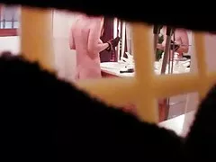 Skjulte cam - modne 55 yo fanget i badeværelse